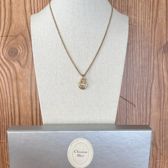 Christian Dior CD Circle Logo Pendant Necklace Gold Rope Chain 15.5-17.5" - Picture 4 of 13